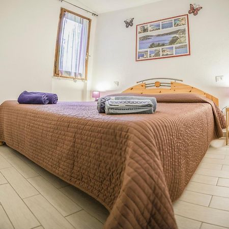 Purple House, 30M To Beach Pula Zewnętrze zdjęcie