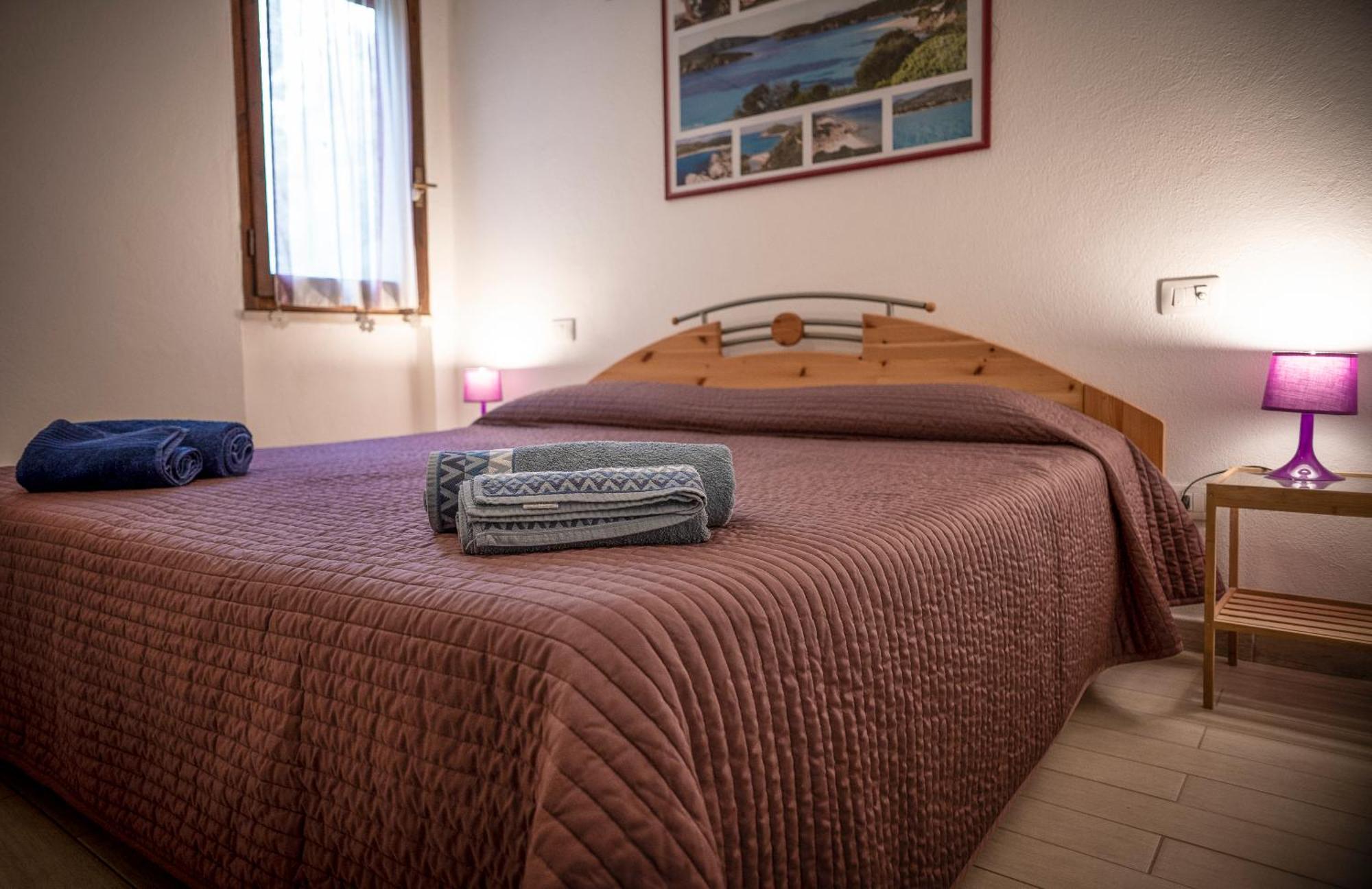 Purple House, 30M To Beach Pula Zewnętrze zdjęcie